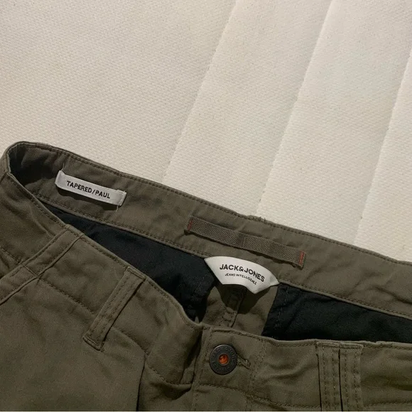 Jeans - Picture 3 of 4